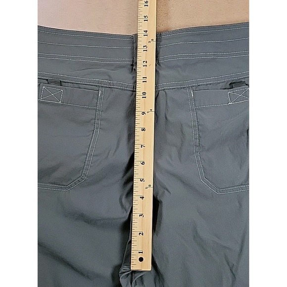 Kuhl Born In The Mountain Shorts Mens 40 Olive‎ GREEN Cargo Outdoor Gorp Hike - Picture 10 of 12
